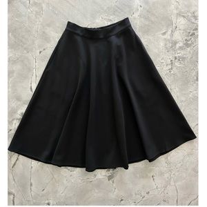 NWOT black Retrolicious skirt XL